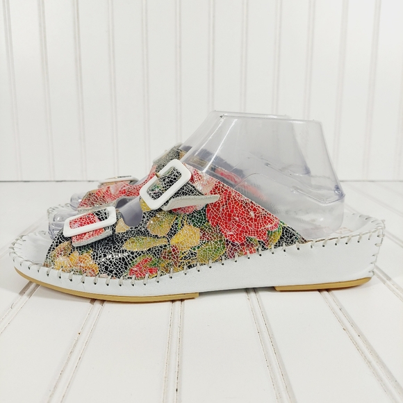 La Plume Shoes - La Plume Italy Yellow & Pink Floral Leather Slide On Cottage Core Sandals A658